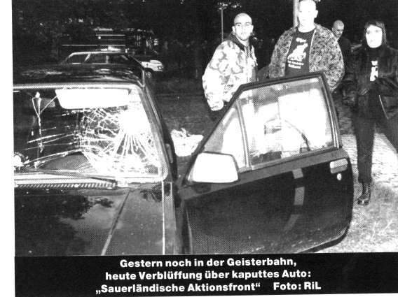 Traurige Nazis nach erfolgreichem Antifaschismus zur Wehrmachtsausstellung in Marburg 1997